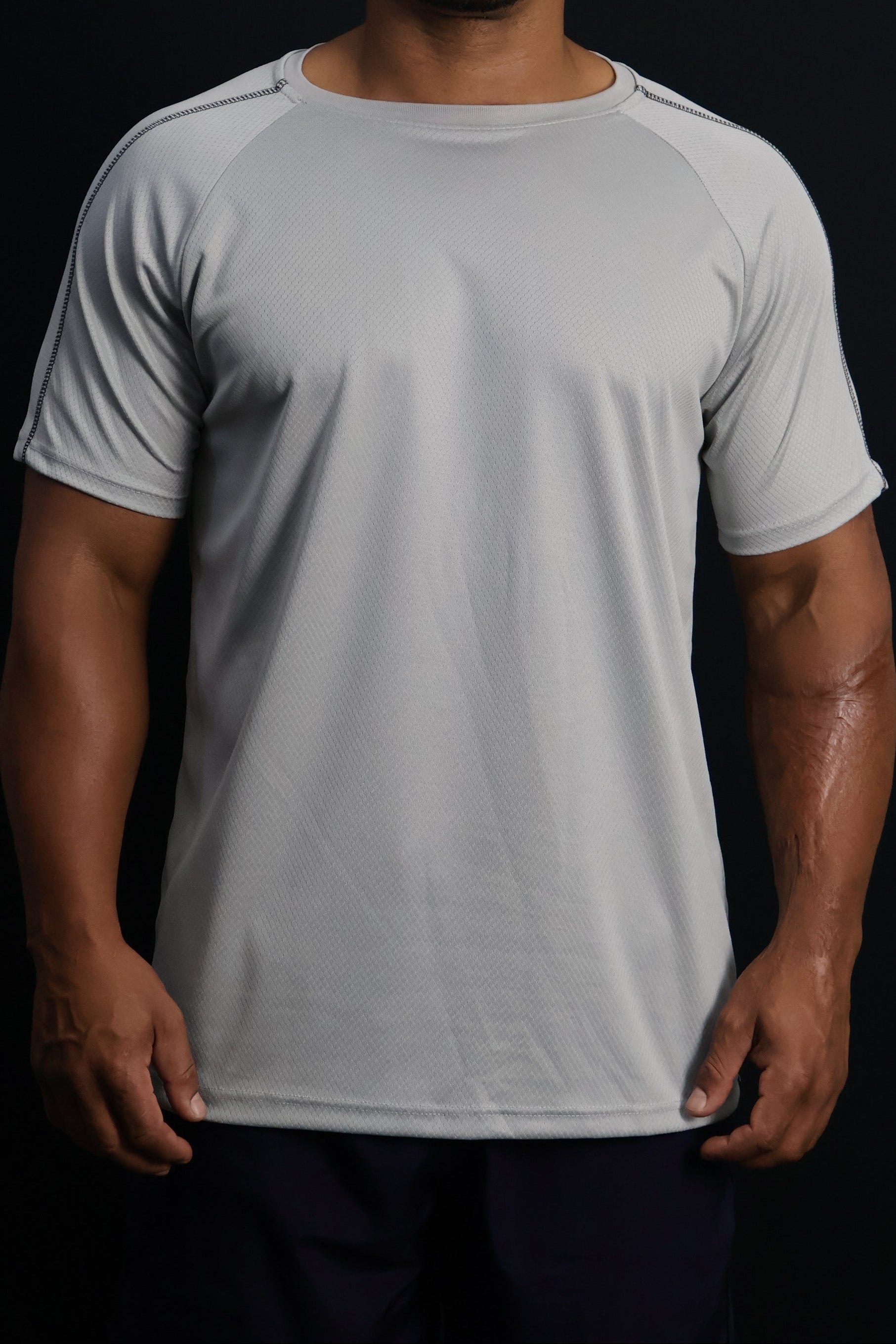 Camiseta Dry Fit Tech com Traçador UV+ - Cinza