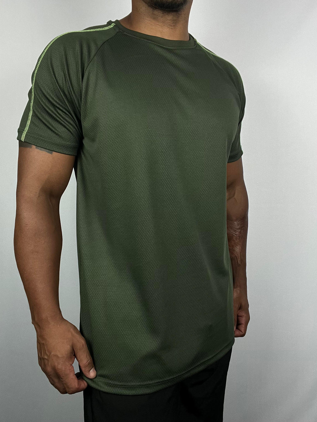 Camiseta Dry Fit Tech com Traçador UV+ Verde