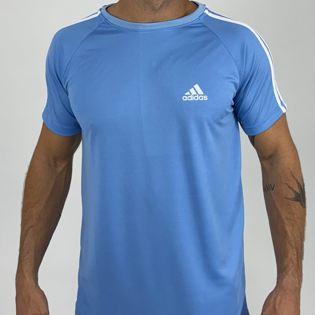 Camiseta Dry Fit Adidas III Listras Ombro